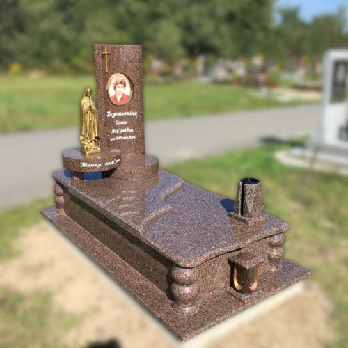 Пам’ятники одинарні у Івано-Франківську. #83